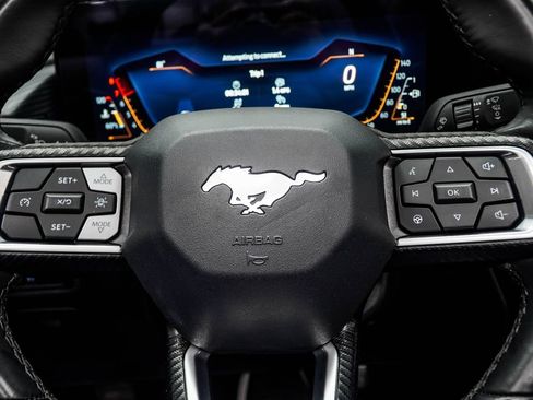 Used 2025 Ford Mustang Premium RWD image 31