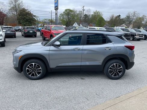 New 2026 Chevrolet TrailBlazer LT w/ Convenience Package FWD image 47