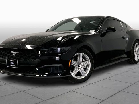 New 2026 Ford Mustang Premium image 22