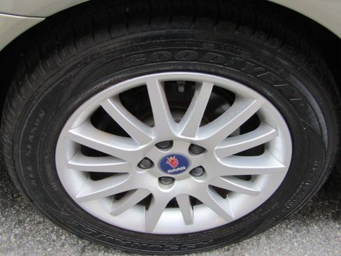 Used 2008 Saab 9-3 2.0T w/ Cold Weather Package FWD image 38