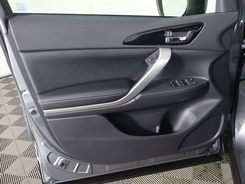 New 2025 Mitsubishi Eclipse Cross SEL image 23