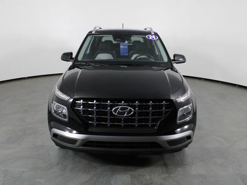 Certified 2024 Hyundai Venue SEL FWD image 14
