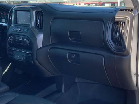 Used 2025 Chevrolet Silverado 2500 W/T image 19