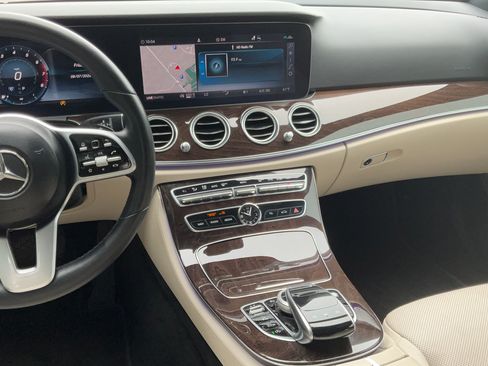 Used 2020 Mercedes-Benz E 350 Sedan w/ Driver Assistance Package image 15