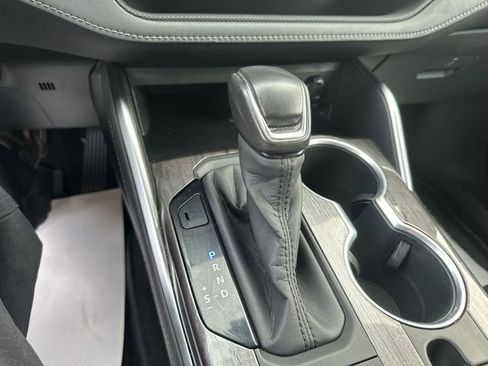 Used 2020 Toyota Highlander Platinum image 25