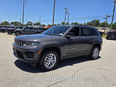 New 2026 Jeep Grand Cherokee Laredo