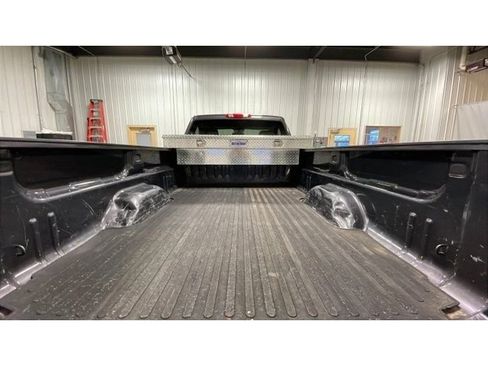 Used 2011 GMC Sierra 2500 SLE w/ Snow Plow Prep Package image 8