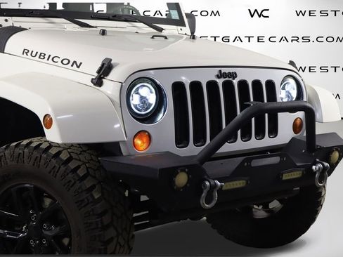 Used 2008 Jeep Wrangler Unlimited Rubicon w/ PWR Convenience Group image 32