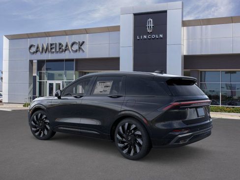 New 2026 Lincoln Nautilus Reserve image 4