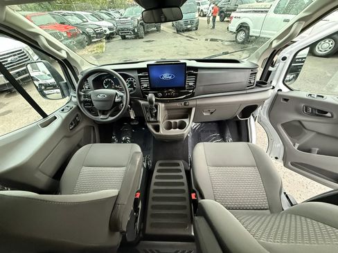 Used 2024 Ford Transit 350 XLT RWD image 29