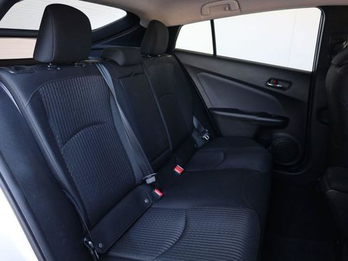 Used 2017 Toyota Prius Two FWD image 21