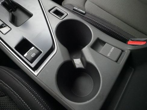 Used 2024 Subaru Crosstrek 2.0i Premium w/ Crosstrek Mirror Package image 16