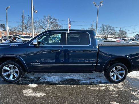 Used 2022 RAM 1500 Limited w/ Body Color Bumper Group image 4