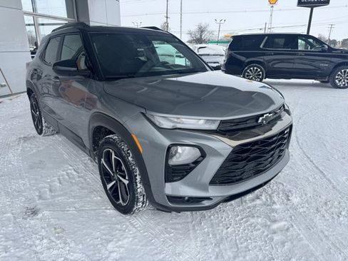 Certified 2023 Chevrolet TrailBlazer RS w/ Sun and Liftgate Package image 3