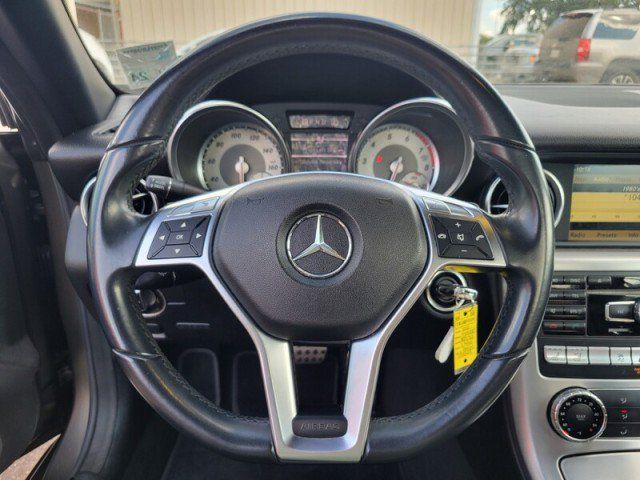 Used 2012 Mercedes-Benz SLK 350 image 16
