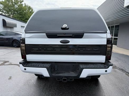 Used 2018 Ford F250 XLT w/ XLT Value Package AWD/4WD image 9
