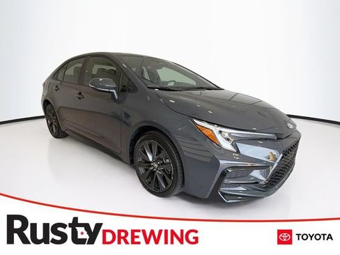 Used 2025 Toyota Corolla SE FWD image 1