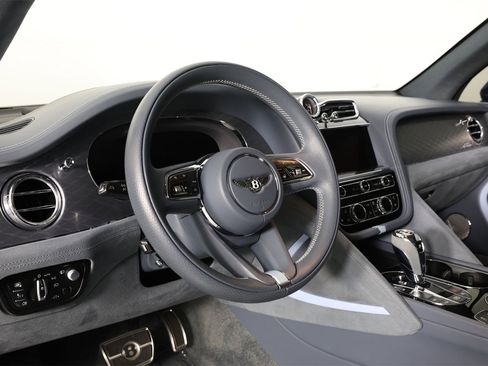 Used 2023 Bentley Bentayga Speed image 19