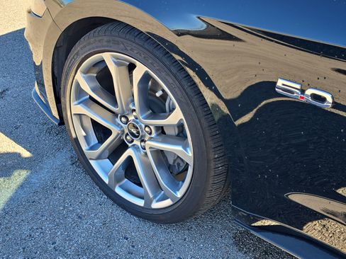 Used 2022 Ford Mustang GT Premium w/ Equipment Group 401A image 10