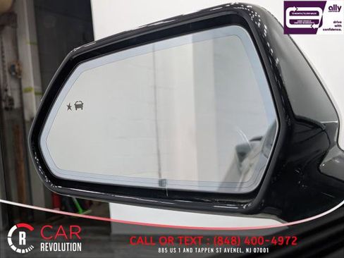 Used 2016 Chevrolet Camaro SS image 26