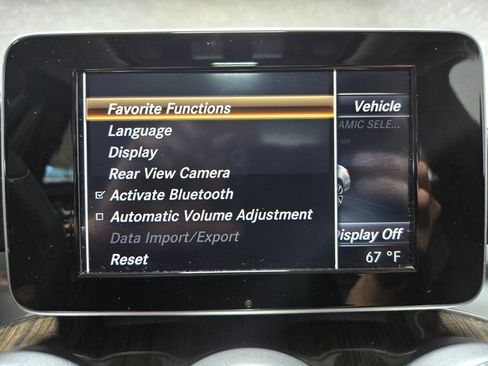 Used 2017 Mercedes-Benz C 300 4MATIC Sedan image 24