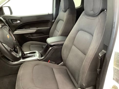 Used 2020 Chevrolet Colorado LT w/ Safety Package AWD/4WD image 12