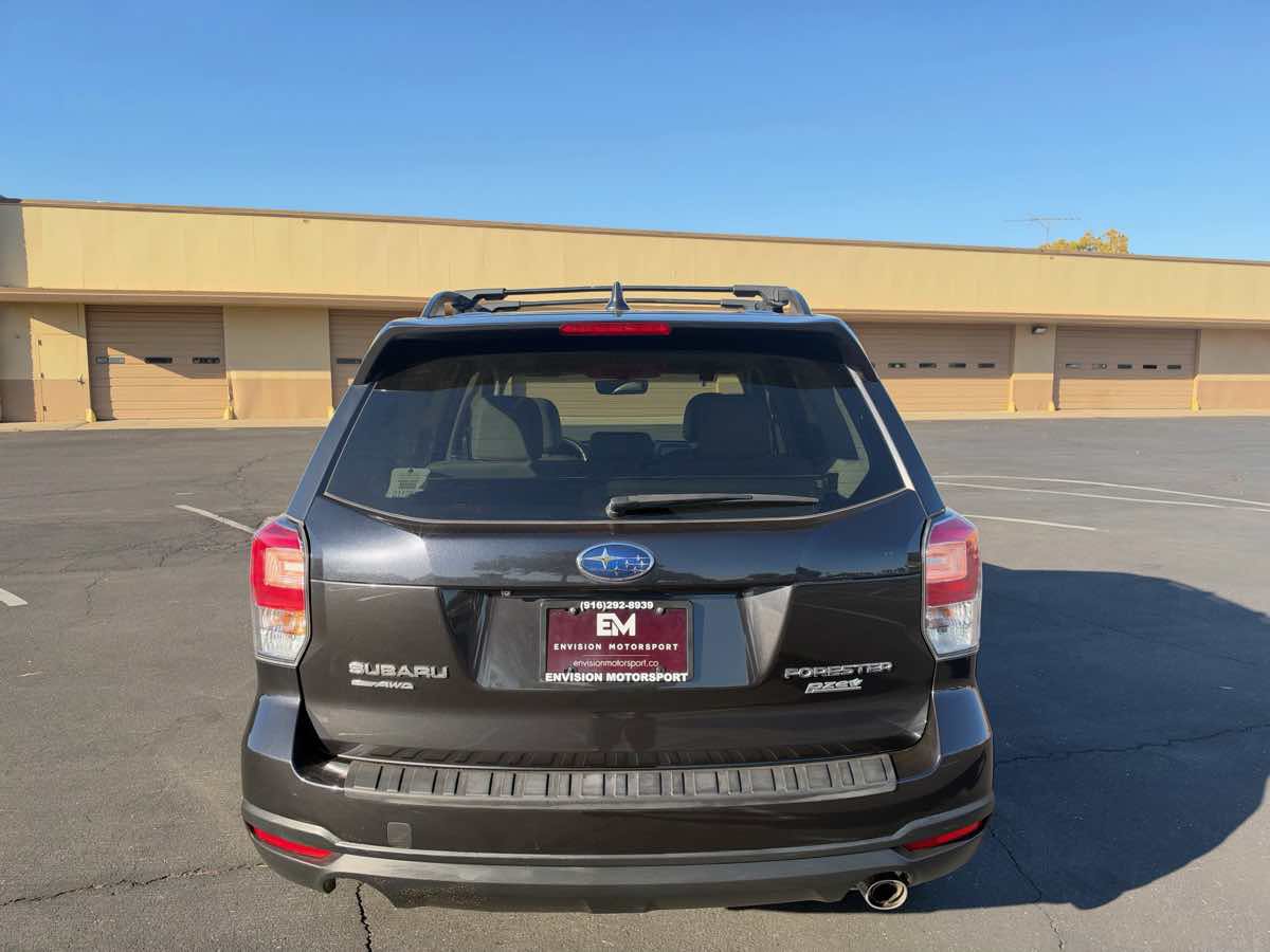 Used 2017 Subaru Forester 2.5i Limited w/ Popular Package #2 AWD/4WD image 6