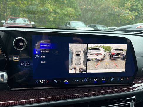 New 2026 Chevrolet Traverse Z71 w/ Driver Confidence Package image 20