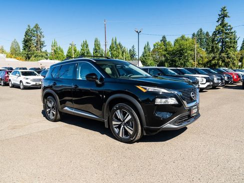 Used 2023 Nissan Rogue SL w/ SL Premium Package image 27