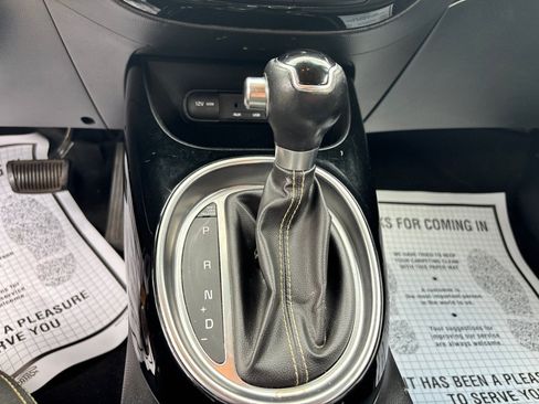Used 2014 Kia Soul + w/ Audio Package FWD image 17