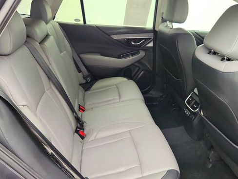 Used 2022 Subaru Outback Limited AWD/4WD image 24