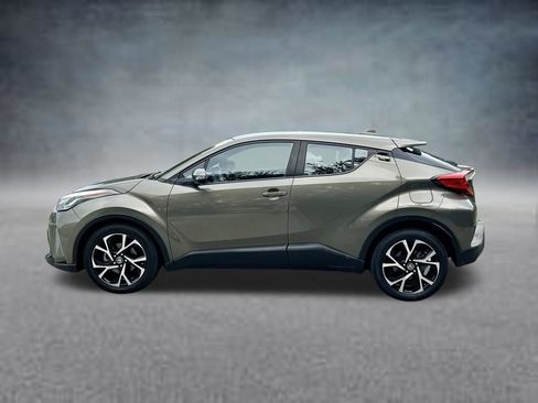 Used 2021 Toyota C-HR XLE FWD image 8