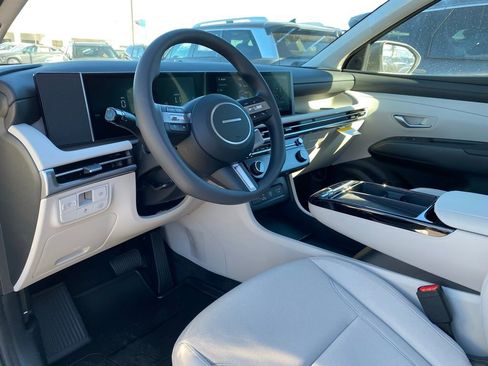 New 2026 Hyundai Tucson Blue SE AWD/4WD image 9