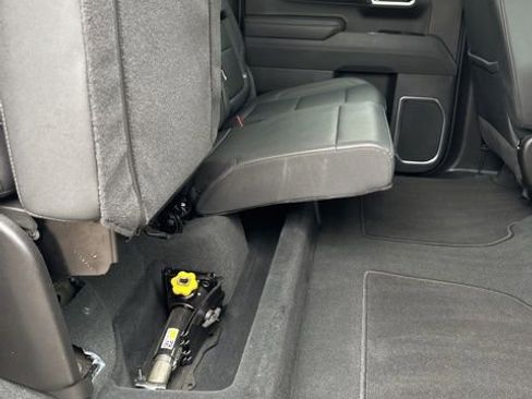 Used 2025 GMC Sierra 1500 SLT image 45