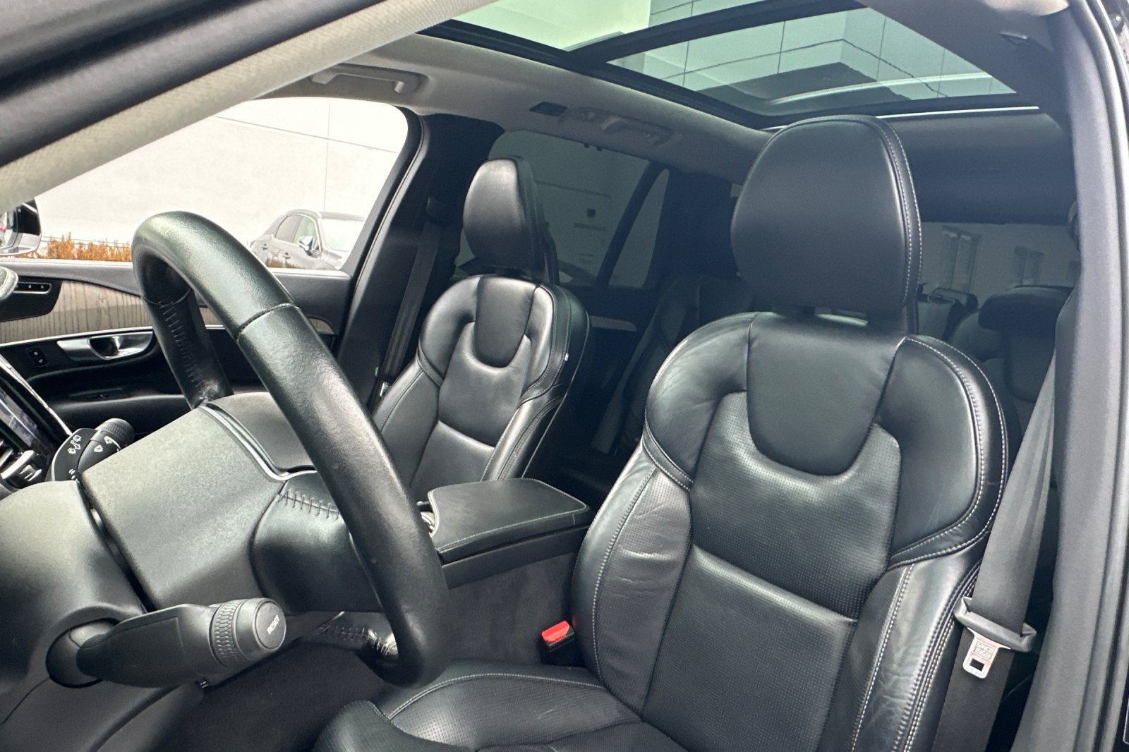 Used 2021 Volvo XC90 T6 Inscription AWD/4WD image 29