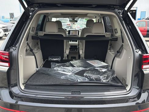 New 2026 Volkswagen Atlas SEL Premium R-Line AWD/4WD image 23