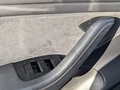 Used 2019 Tesla Model 3 Long Range image 27