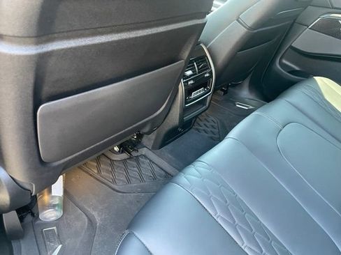 Used 2023 BMW X5 M50i w/ Executive Package AWD/4WD image 38