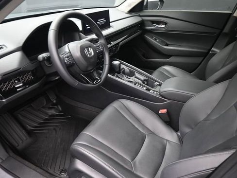 Certified 2024 Honda Accord EX-L image 18