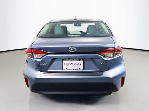 Certified 2025 Toyota Corolla LE w/ LE Premium Package FWD image 6