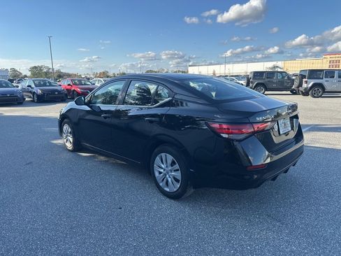 Used 2024 Nissan Sentra S image 7