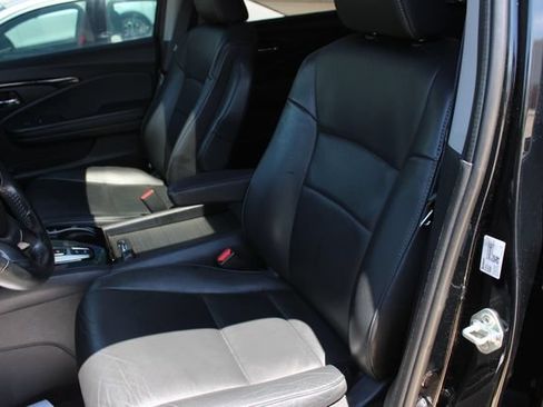 Used 2019 Honda Pilot Touring image 23