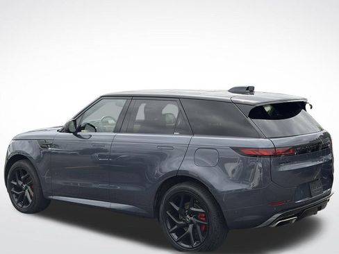 Used 2025 Land Rover Range Rover Sport Dynamic SE AWD/4WD image 4