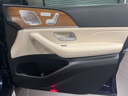 Used 2022 Mercedes-Benz GLE 350 image 13