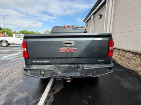 Used 2017 GMC Sierra 1500 SLE w/ SLE Value Package AWD/4WD image 6