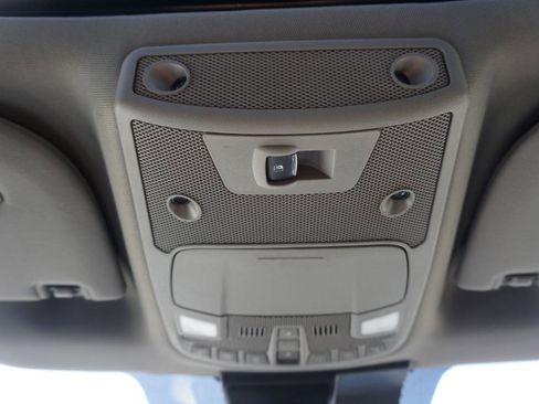 Used 2020 Ford F150 Lariat w/ Equipment Group 502A Luxury AWD/4WD image 28