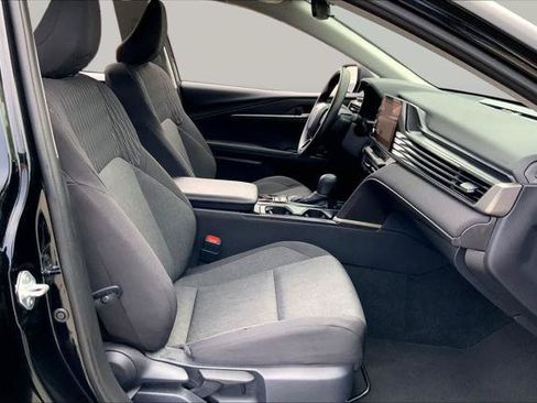 Used 2026 Toyota Camry LE FWD image 9