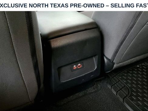 Used 2023 Nissan Frontier SV w/ Midnight Edition Package RWD image 31