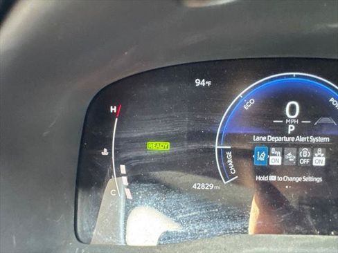 Certified 2025 Toyota Camry LE FWD image 11