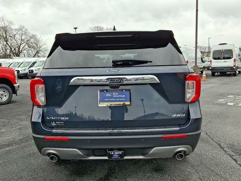Certified 2022 Ford Explorer Limited w/ Equipment Group 301A image 5